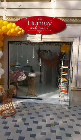 Yevlax şəhərində yeni şirniyyat mağazası acıldı-Video